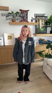 Lily Ki feet photo thumbnail