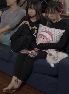 Lily Ki feet photo 2
