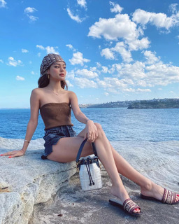 Lily Maymac feet photo thumbnail