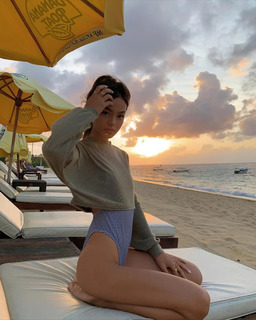 Lily Maymac feet photo thumbnail