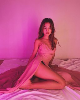 Lily Maymac feet photo thumbnail