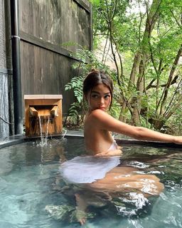 Lily Maymac feet photo thumbnail