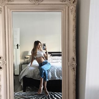 Lily Maymac feet photo thumbnail