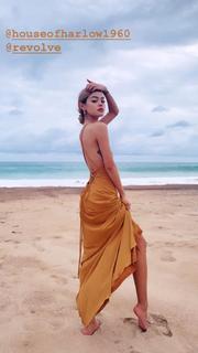 Lily Maymac feet photo thumbnail
