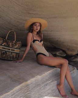 Lily Maymac feet photo thumbnail