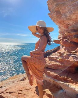 Lily Maymac feet photo thumbnail