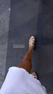 Lily Maymac feet photo thumbnail