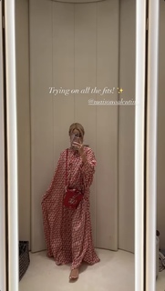 Lily Maymac feet photo thumbnail