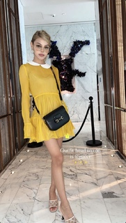Lily Maymac feet photo thumbnail