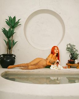 Lily Maymac feet photo thumbnail