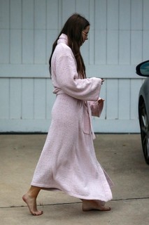Lily Mo Sheen feet photo 10