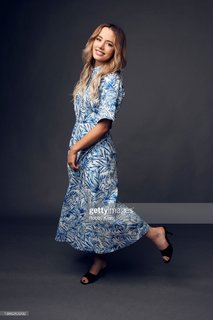 Lily Mo Sheen feet photo 6