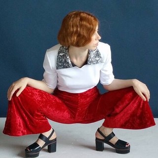 Lily Newmark feet photo thumbnail