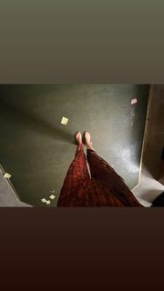 Lily Newmark feet photo thumbnail