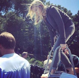 Lily Rabe feet photo thumbnail