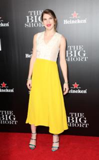 Lily Rabe feet photo thumbnail