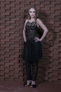 Lily-Rose Depp feet photo thumbnail