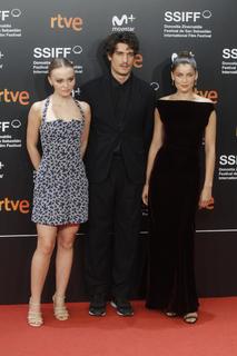 Lily-Rose Depp feet photo thumbnail