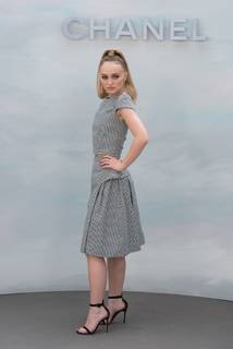 Lily-Rose Depp feet photo thumbnail