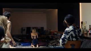 Lily-Rose Depp feet photo thumbnail