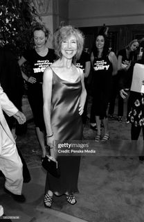 Lin Shaye feet photo 7