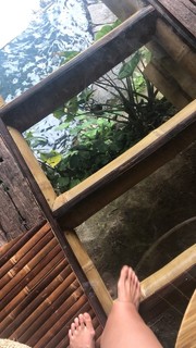 Lina Esco feet photo thumbnail
