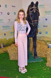 Lina Larissa Strahl feet photo 12