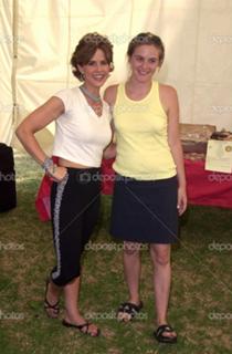 Linda Blair feet photo thumbnail