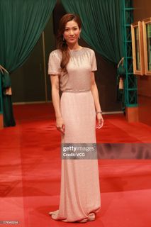 Linda Chung feet photo 17