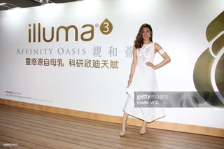 Linda Chung feet photo 13