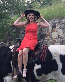 Linda Cohn feet photo 16