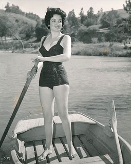 Linda Cristal feet photo 9