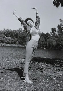 Linda Cristal feet photo 7