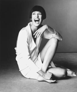 Linda Evangelista feet photo 19