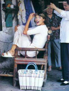 Linda Evangelista feet photo 8