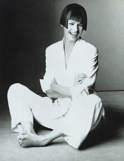 Linda Evangelista feet photo 20