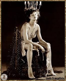 Linda Evangelista feet photo 14