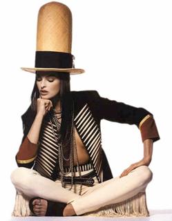 Linda Evangelista feet photo 12