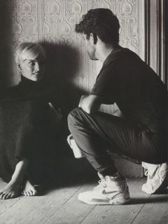 Linda Evangelista feet photo 9