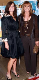 Linda Gray feet photo thumbnail