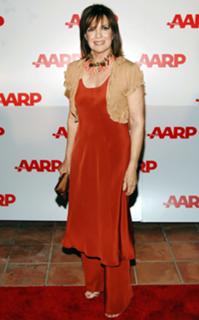 Linda Gray feet photo thumbnail