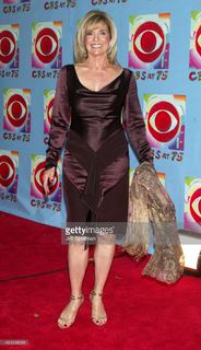 Linda Gray feet photo thumbnail