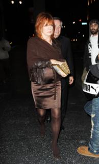 Linda Gray feet photo thumbnail
