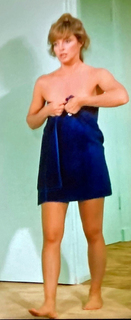 Linda Gray feet photo thumbnail