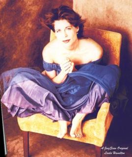 Linda Hamilton feet photo thumbnail