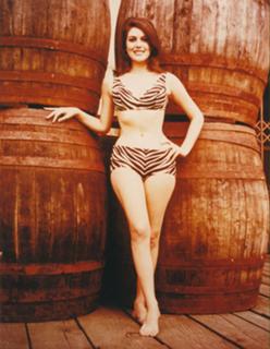 Linda Harrison feet photo 11