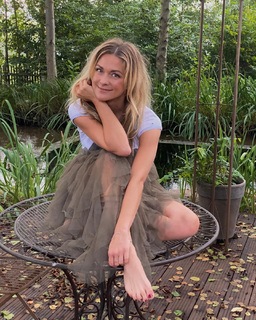 Linda Hesse feet photo 4