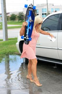 Linda Hogan feet photo thumbnail