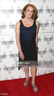 Linda Lavin feet photo 6