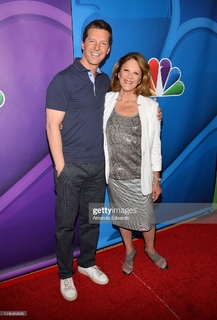 Linda Lavin feet photo 20